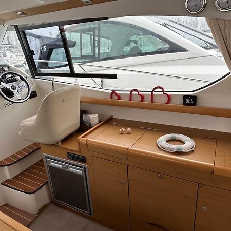 Bateau Nuit Insolite 호텔 라로셸 외부 사진